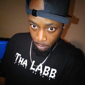 Meet your Posher, Dennis